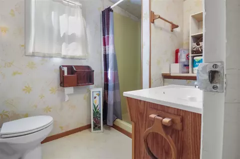 1129 Crestview, Harrison, MI 48625 photo 12