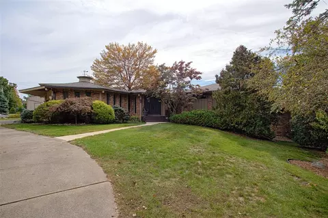 1116 Lakeside, Battle Creek, MI 49015