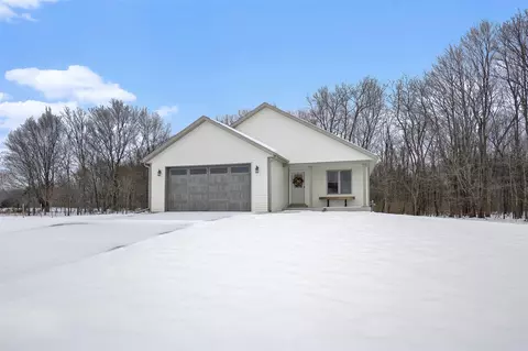 217 Corwin Mdws, Lawrence, MI 49064 photo 2