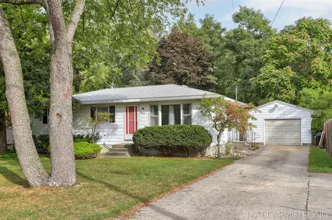 1454 Airport, Norton Shores, MI 49441