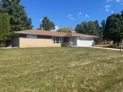 825 Mann, Marshall, MI 49068