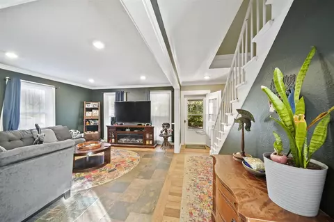 Other - 335 Wall, Jackson, MI 49203 photo 2 of 10
