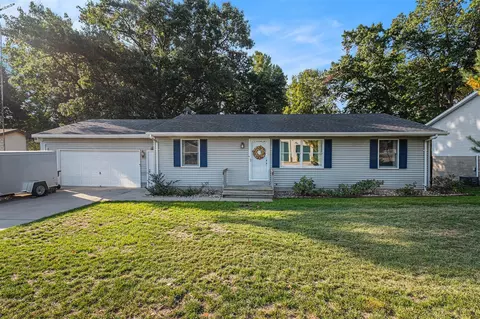 5853 Ridge, Stevensville, MI 49127
