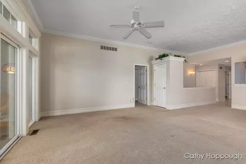 Living - 5162 Hawk Holw, Bath, MI 48808 photo 3 of 9