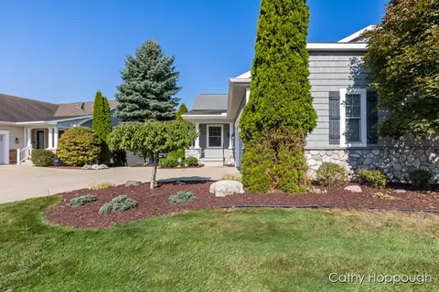 5162 Hawk Holw, Bath, MI 48808