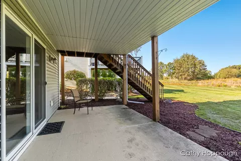 Exterior - 5162 Hawk Holw, Bath, MI 48808 photo 8 of 15