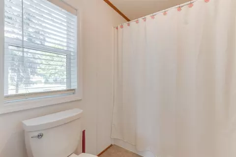 317 Cadgewith E, Lansing, MI 48906 photo 20