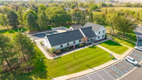 317 Cadgewith E, Lansing, MI 48906 photo 30
