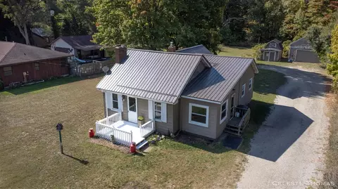 1641 N Buys, Muskegon, MI 49445