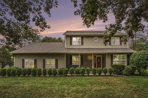 7566 Cobblewood, Kalamazoo, MI 49009