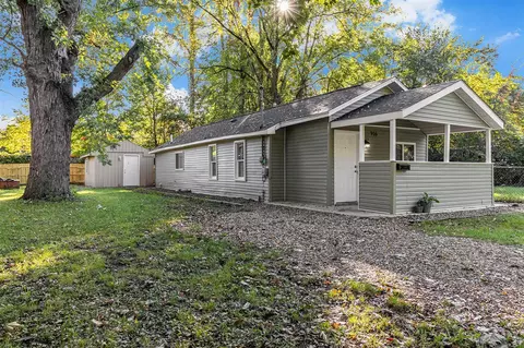 916 Hawley, Kalamazoo, MI 49007