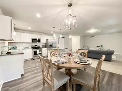 Dining - Unit 111 Highpoint, Wayland, MI 49348 photo 3 of 3