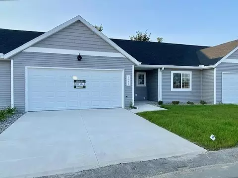Unit 111 Highpoint, Wayland, MI 49348