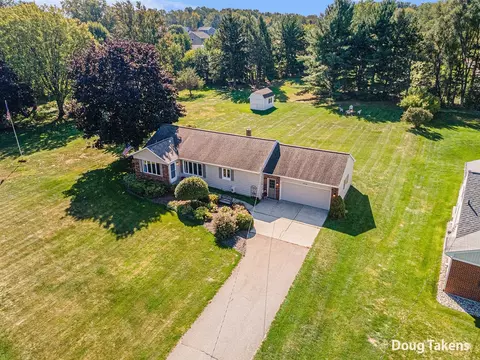 1910 72nd, Byron Center, MI 49315