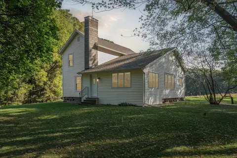 21602 26 Mile, Olivet, MI 49076