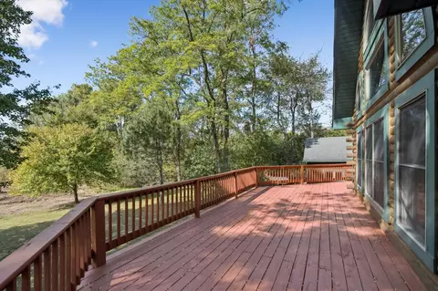 Exterior - 1750 Fox, Jackson, MI 49201 photo 6 of 15