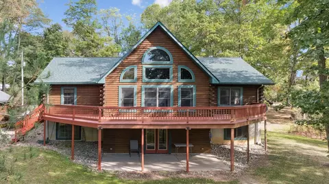 Exterior - 1750 Fox, Jackson, MI 49201 photo 2 of 15