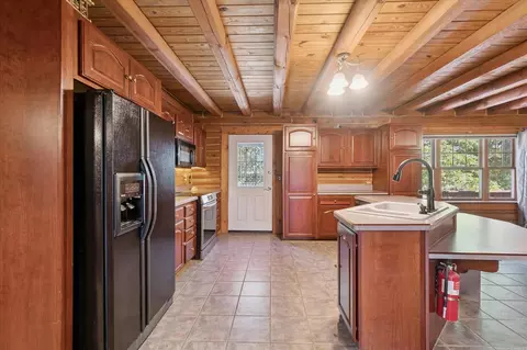 Kitchen - 1750 Fox, Jackson, MI 49201 photo 1 of 5
