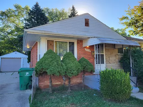 22056 Piper, Eastpointe, MI 48021