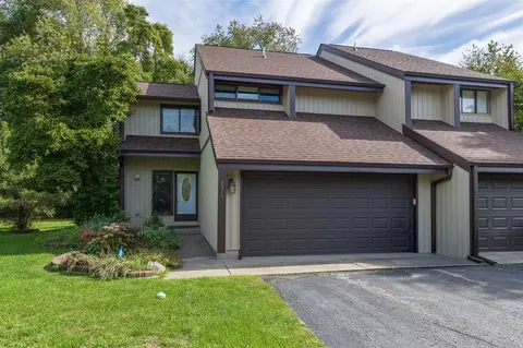 2373 Fairgrove St, Kalamazoo, MI 49009