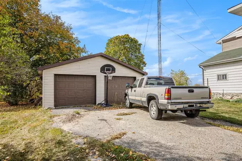 Exterior - 3926 Divine, Lyons, MI 48851 photo 4 of 5