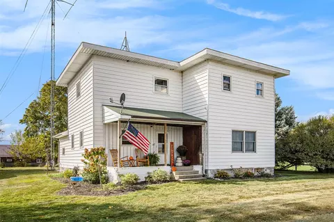 3926 Divine, Lyons, MI 48851
