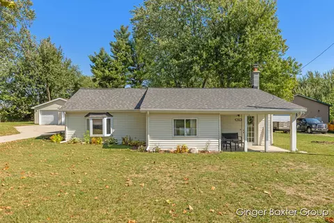 996 East, Coopersville, MI 49404