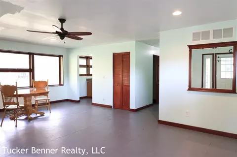 Living - 7800 Mccain, Parma, MI 49269 photo 5 of 6