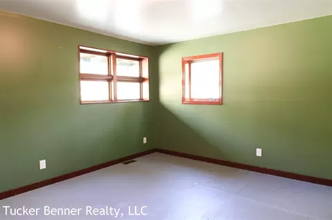 Bedroom - 7800 Mccain, Parma, MI 49269 photo 1 of 2