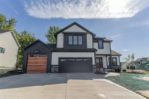 1844 Stratford, Grand Rapids, MI 49534