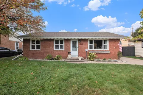 1525 Plas, Wyoming, MI 49509