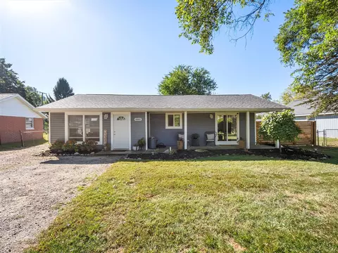 48885 Bemis, Belleville, MI 48111