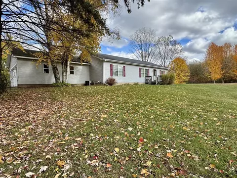 5090 7 Mile, Burlington, MI 49029