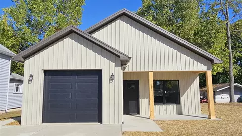 212 Henry, Coldwater, MI 49036