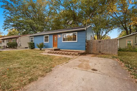 2804 Midwood, Lansing, MI 48911