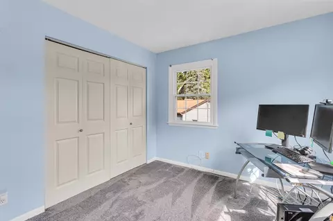 Bedroom - 1504 Warren, Jackson, MI 49203 photo 3 of 8