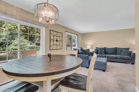 Dining - 1504 Warren, Jackson, MI 49203 photo 2 of 2