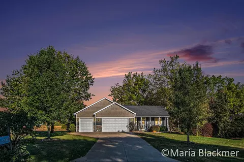 7333 Cedar Rdg, Portland, MI 48875