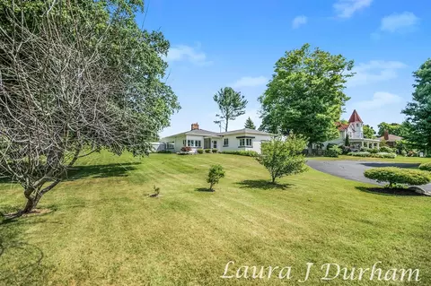 638 W Main, Fennville, MI 49408