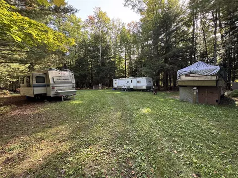 9253 E Decker, Branch, MI 49402 photo 3