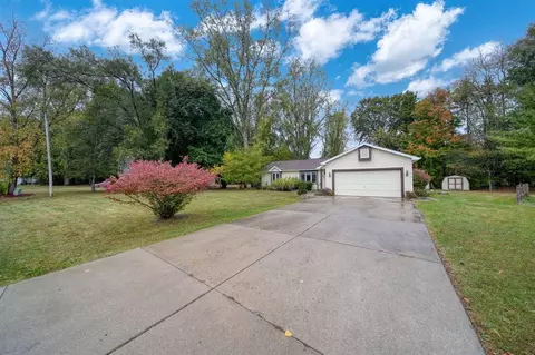 1884 Glenshire, Jackson, MI 49201