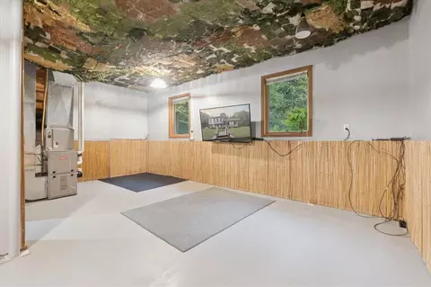 11905 E Spencer, Sumner, MI 48889 photo 32