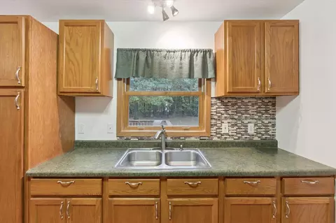 11905 E Spencer, Sumner, MI 48889 photo 20