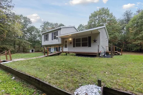 11905 E Spencer, Sumner, MI 48889 photo 3