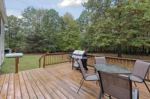 11905 E Spencer, Sumner, MI 48889 photo 5