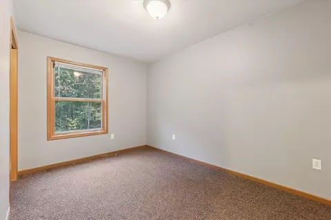 11905 E Spencer, Sumner, MI 48889 photo 28