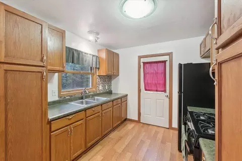 11905 E Spencer, Sumner, MI 48889 photo 19