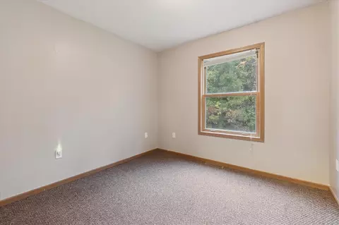 11905 E Spencer, Sumner, MI 48889 photo 26