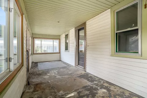 307 Locust, Marshall, MI 49068 photo 11