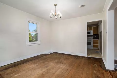 307 Locust, Marshall, MI 49068 photo 18